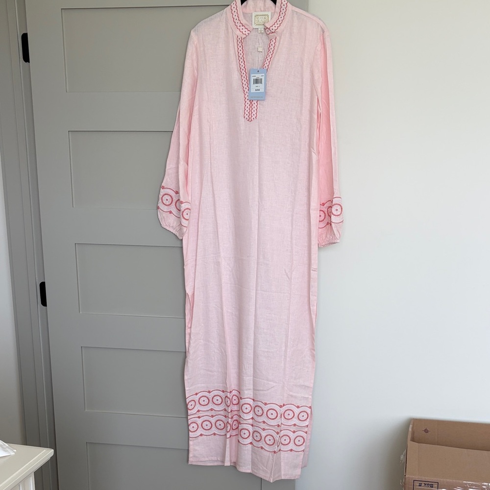 Sail to Sable Light Pink Embroidered Caftan
